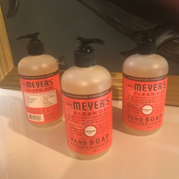 Myers hand soap. scent rhubarb. No offers - Picture 5 of 6